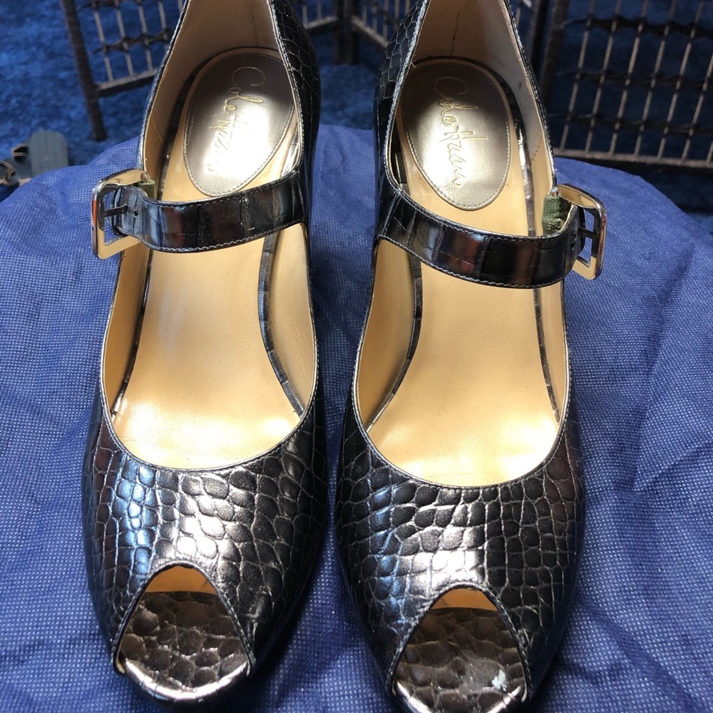 Cole Haan sassy wedges - Picture 1 of 4